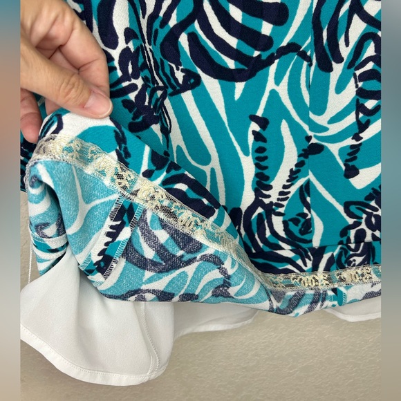 LILLY PULITZER “I’m game” blue and white Madeline shift dress size 4 EUC - Picture 5 of 9
